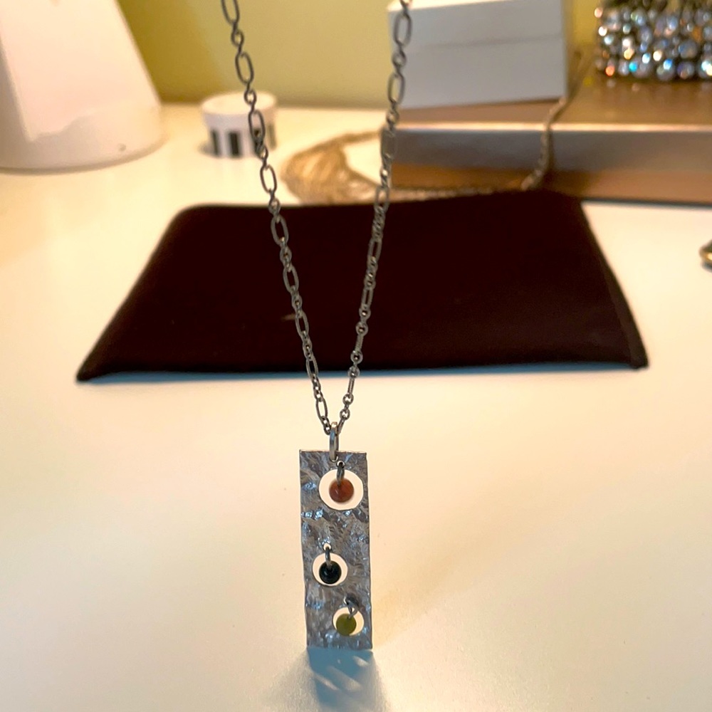 Silver necklace with rectangular pendant - Picture 2 of 3